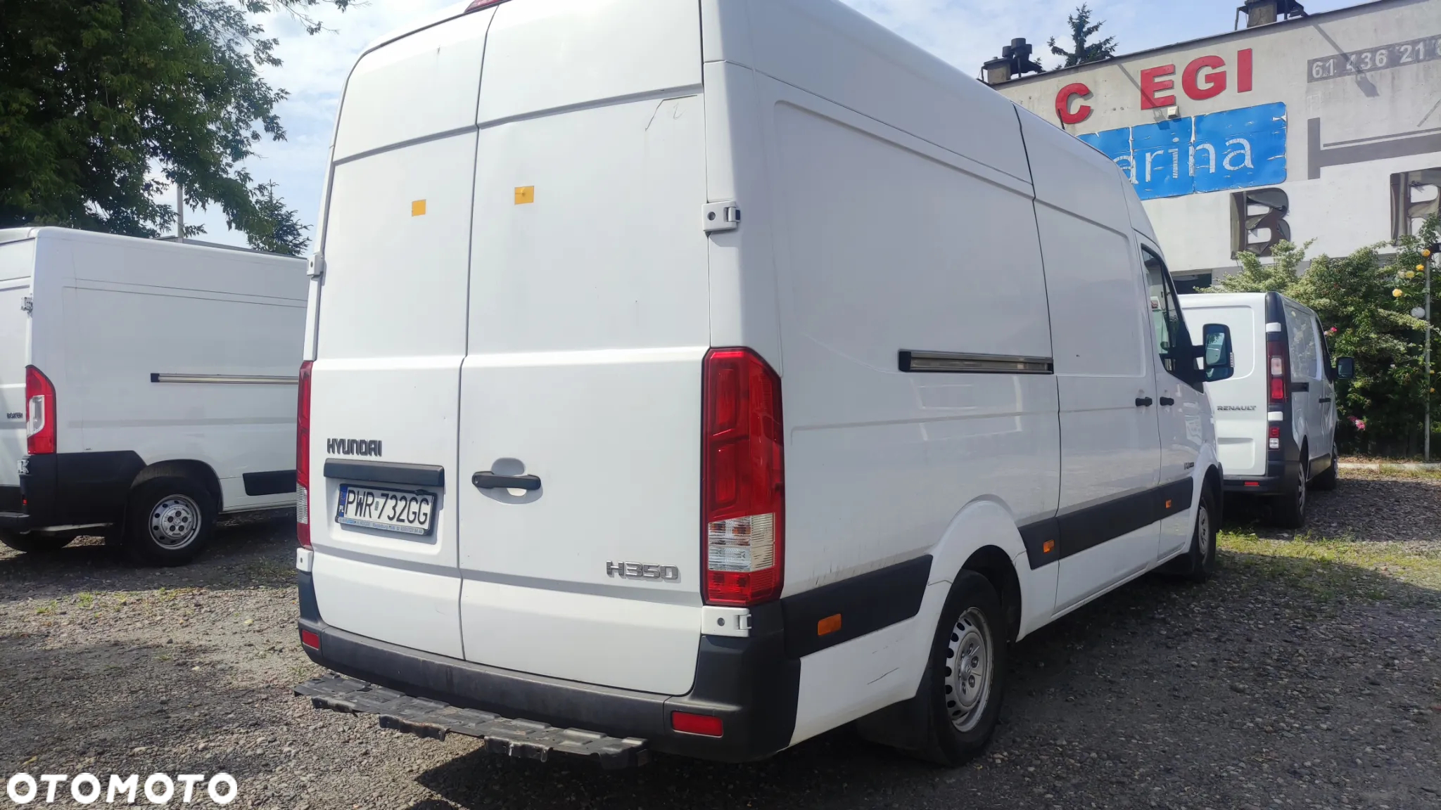 Hyundai H350 Cargo - 2