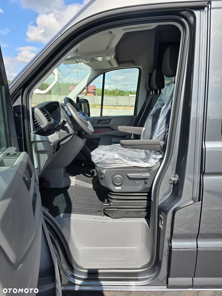 Volkswagen CRAFTER 4 MOTION AUTOMAT-8 Bie Długi 7-OSOBOWY BOGATA OPCJA WYPOSAŻENIA NAVI KAMERA COFANIA FUL LED LAKIER METALIZOWANY SALON PL STAN NOWY - 14