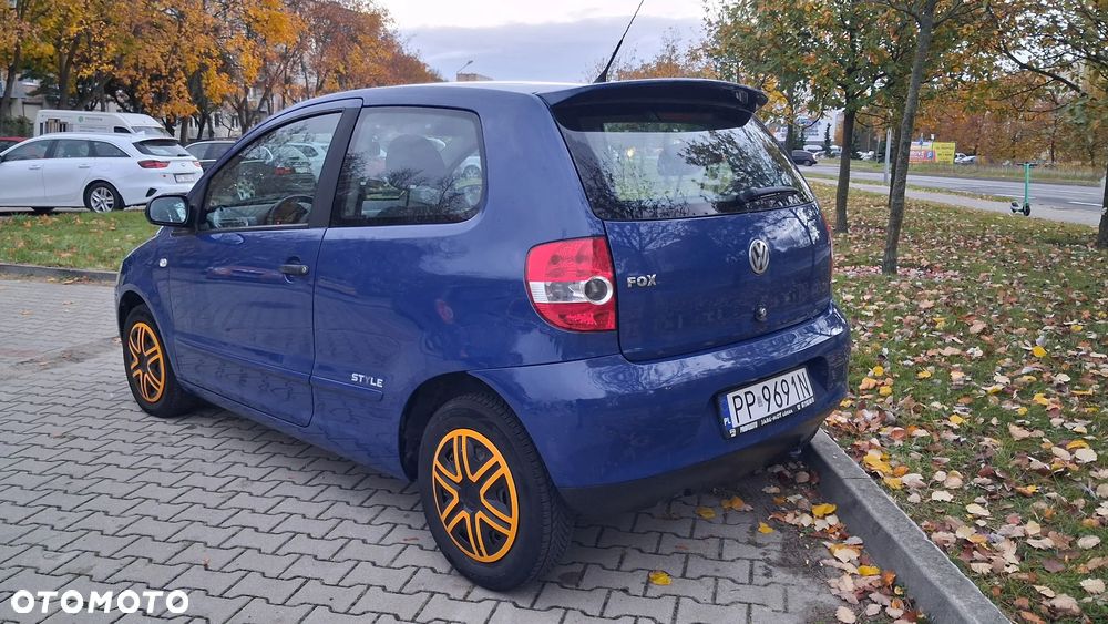 Volkswagen Fox 2011 photo 3