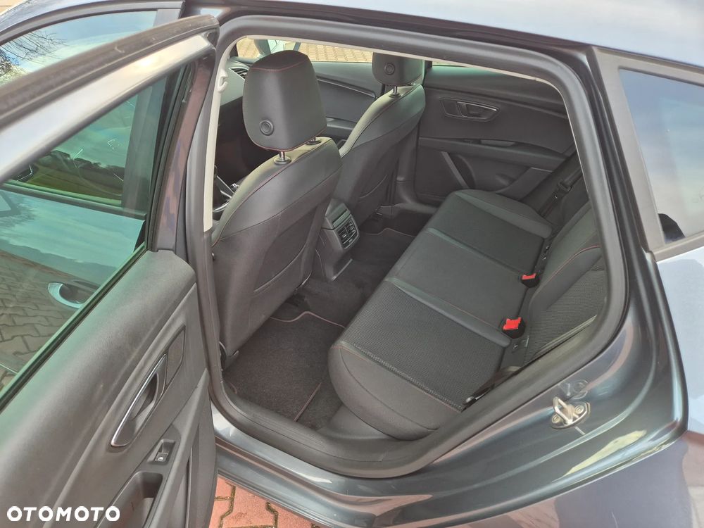 Seat Leon 2.0 TDI DPF FR - 32