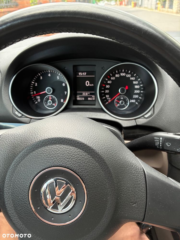 Volkswagen Golf 1.2 TSI Comfortline - 2