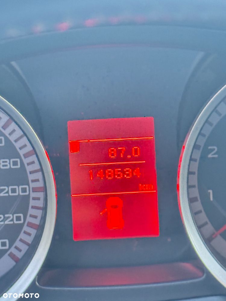 Mitsubishi Lancer 1.8 CVT Instyle - 24
