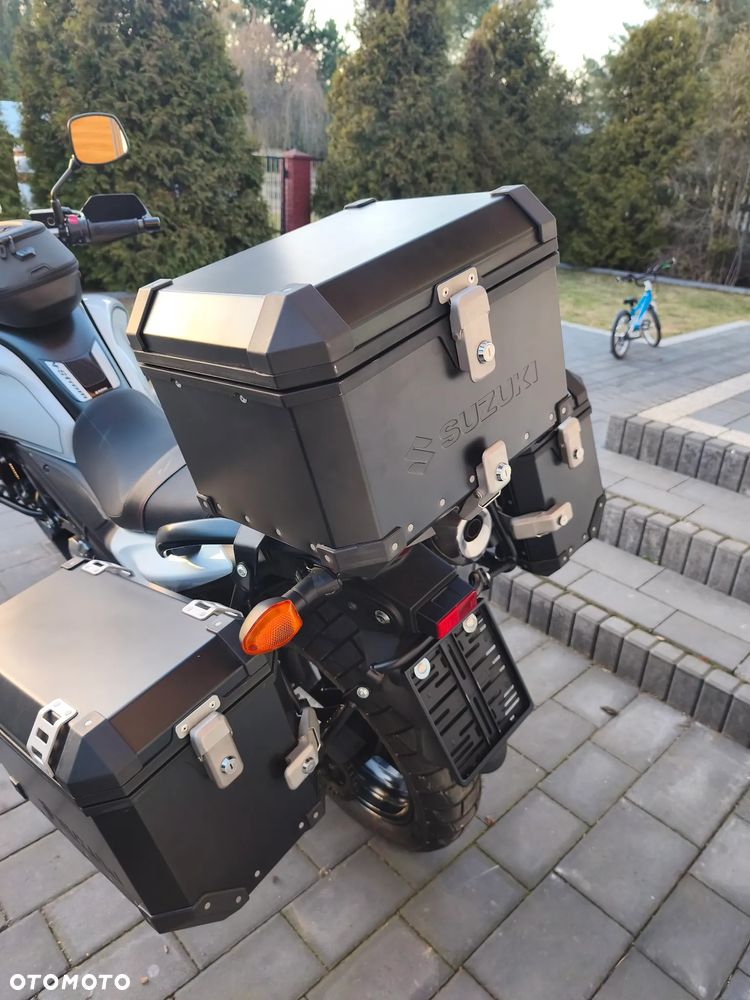 Suzuki V-STROM - 5