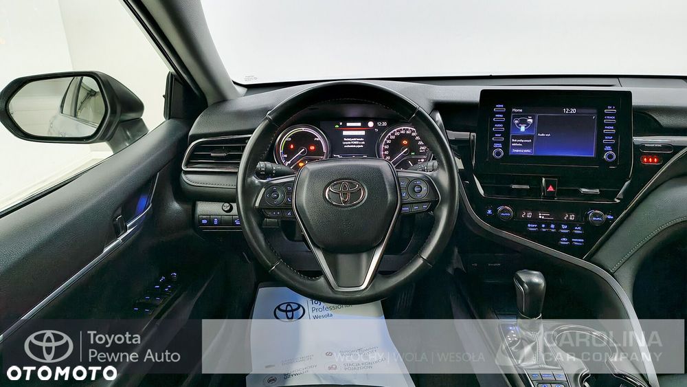 Toyota Camry 2023 photo 3