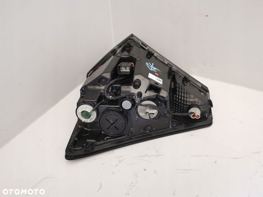 HYUNDAI KONA II 23- LAMPA TYLNA PRAWY TYŁ 92406BE00 - 6