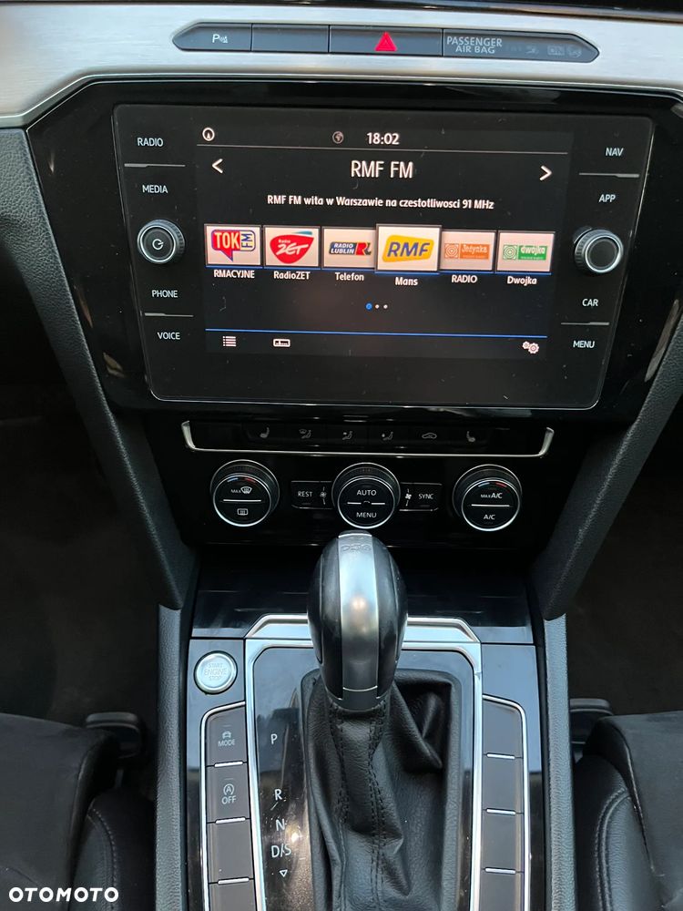 Volkswagen Passat 2.0 TDI SCR Highline DSG - 12