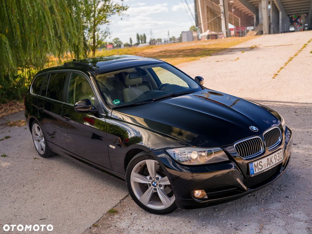 BMW Seria 3 325i Edition Exclusive - 20