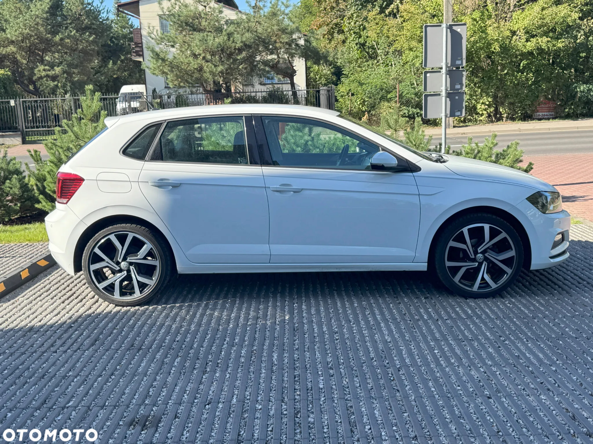 Volkswagen Polo 1.0 TSI Trendline - 18