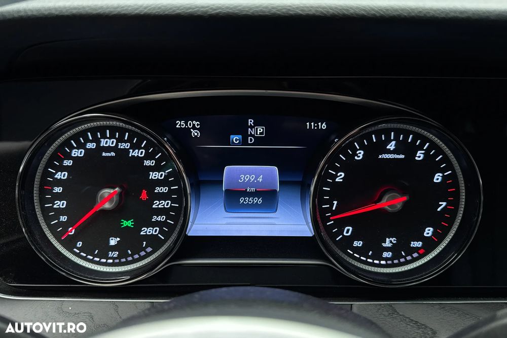 Mercedes-Benz E 200 4MATIC Aut. - 15