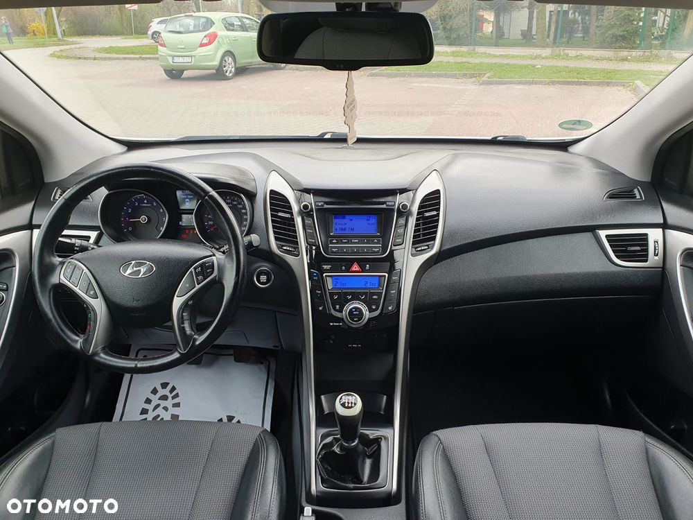 Hyundai i30 1.6 Style - 10