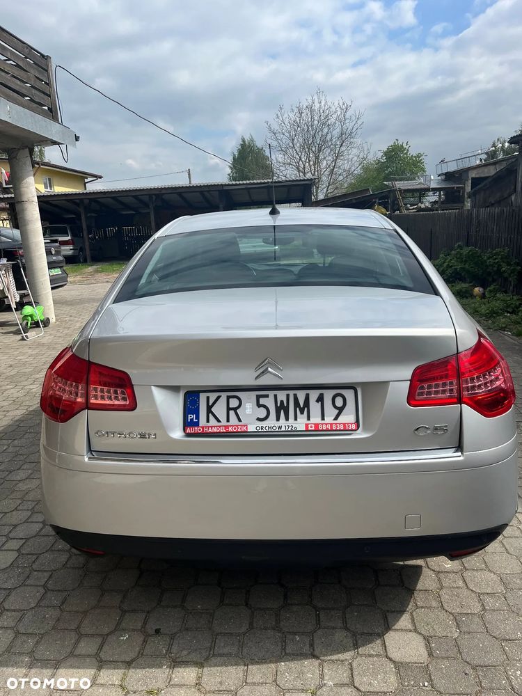 Citroën C5 2.0 16V Confort - 4