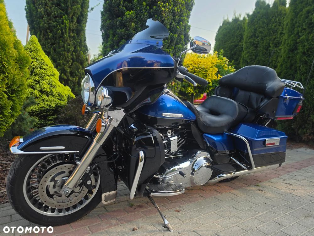 Harley-Davidson Touring Electra Glide - 16
