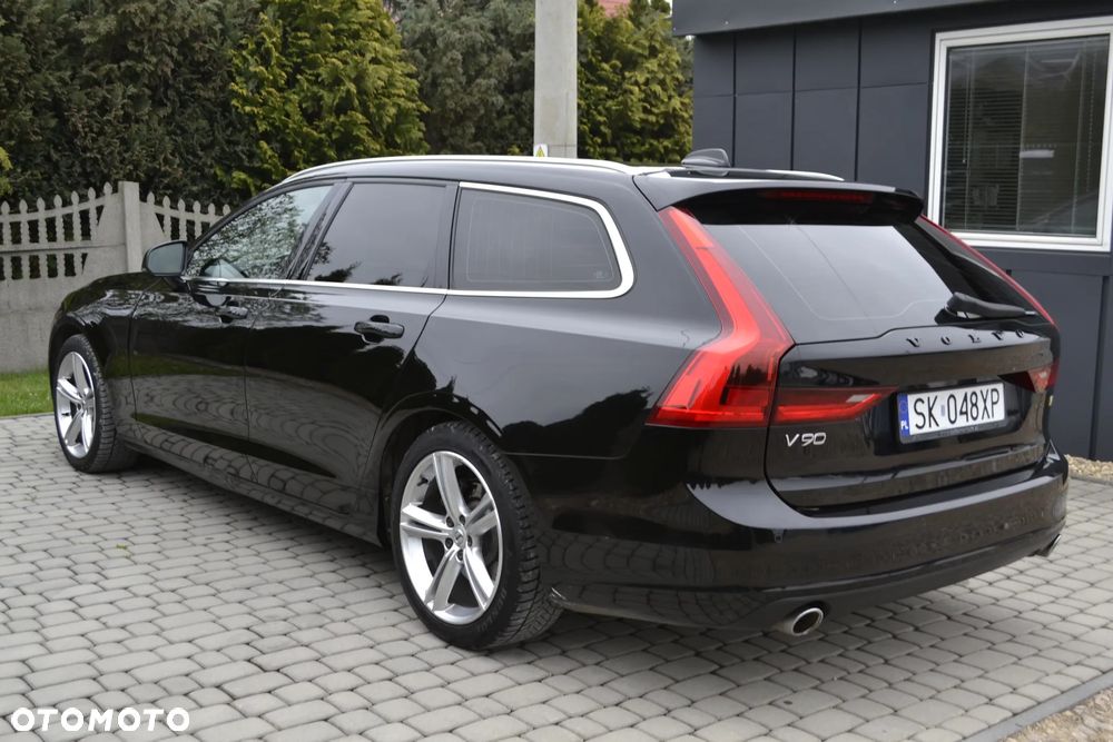Volvo V90 D4 Geartronic Momentum - 23