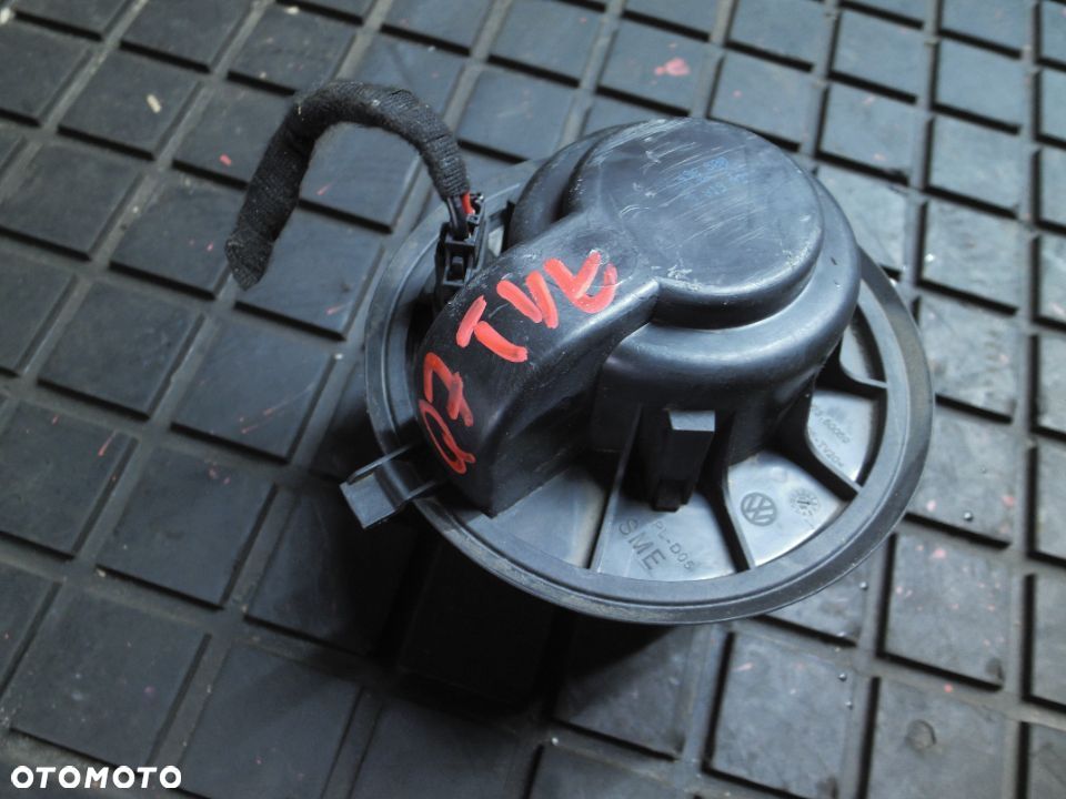 Wentylator dmuchawa nawiewu tył AUDI Q7 + WTYCZKA INSTALACJA - 1