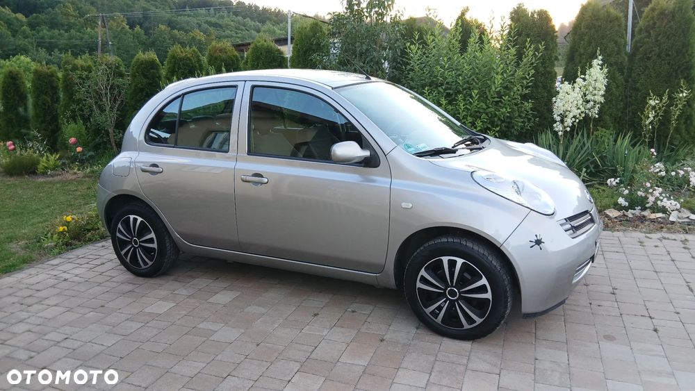 Nissan Micra - 12