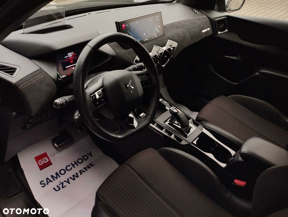 DS Automobiles DS 3 Crossback E-Tense Performance Line + - 13