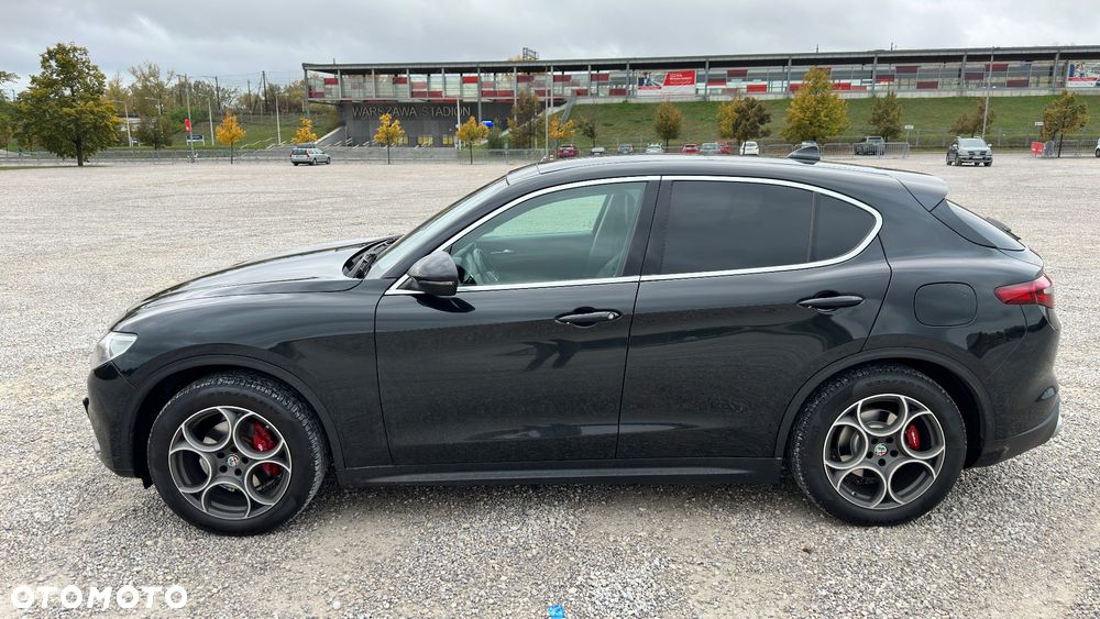 Alfa Romeo Stelvio 2.0 Turbo Executive Q4 - 15