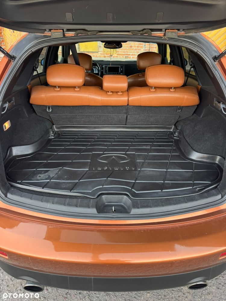 Infiniti FX FX35 - 7