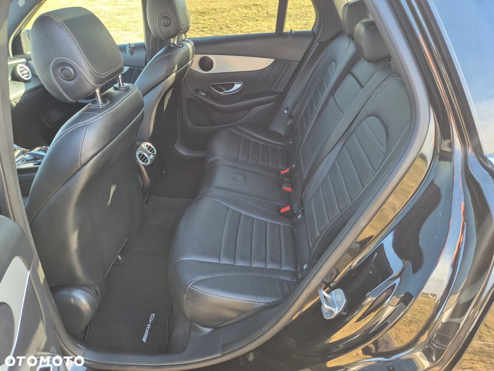 Mercedes-Benz GLC 250 d 4Matic 9G-TRONIC AMG Line - 20