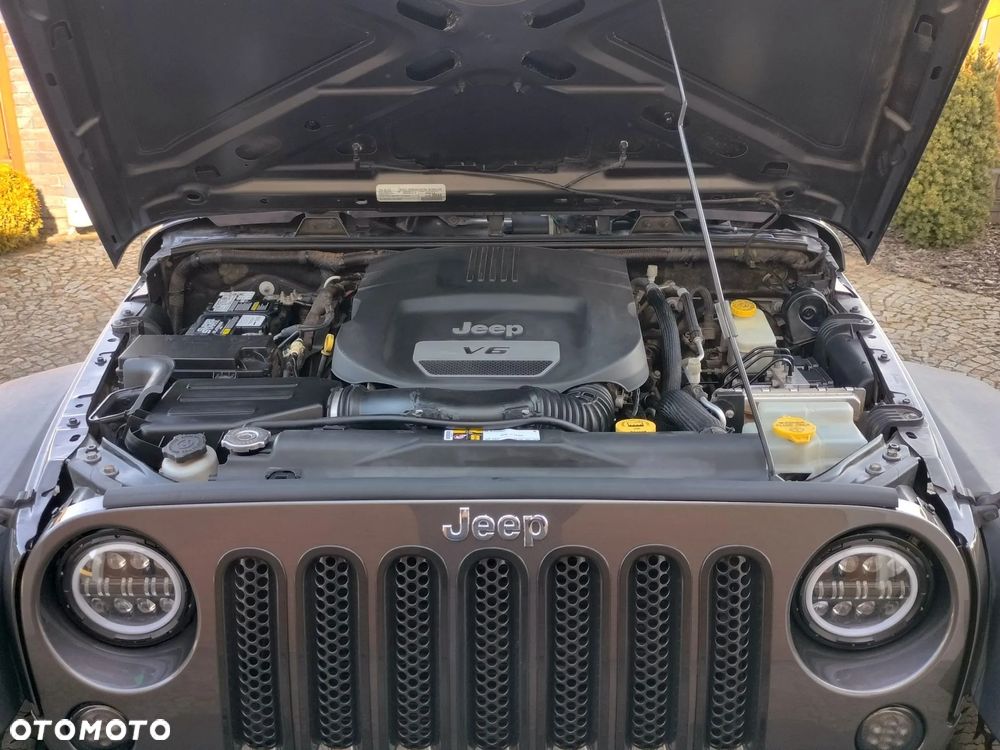Jeep Wrangler 3.6 Unlim X - 8