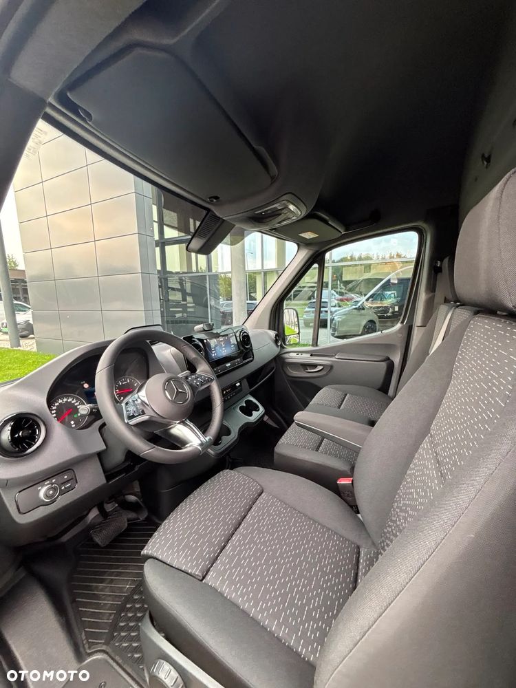 Mercedes-Benz Sprinter 319 CDI Furgon PRO standard - 23
