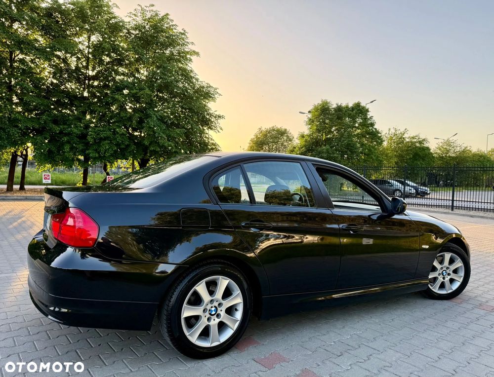 BMW Seria 3 316d - 5
