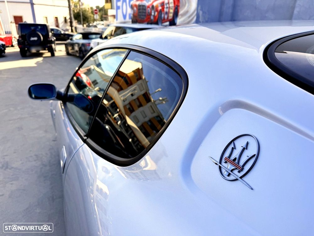 Maserati Gransport 4.2 V8 - 52