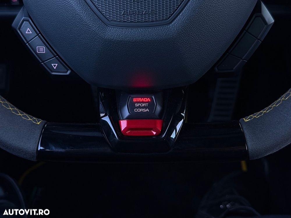 Lamborghini Huracan - 35