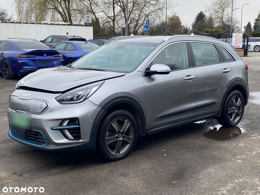 Kia Niro 64kWh M - 12