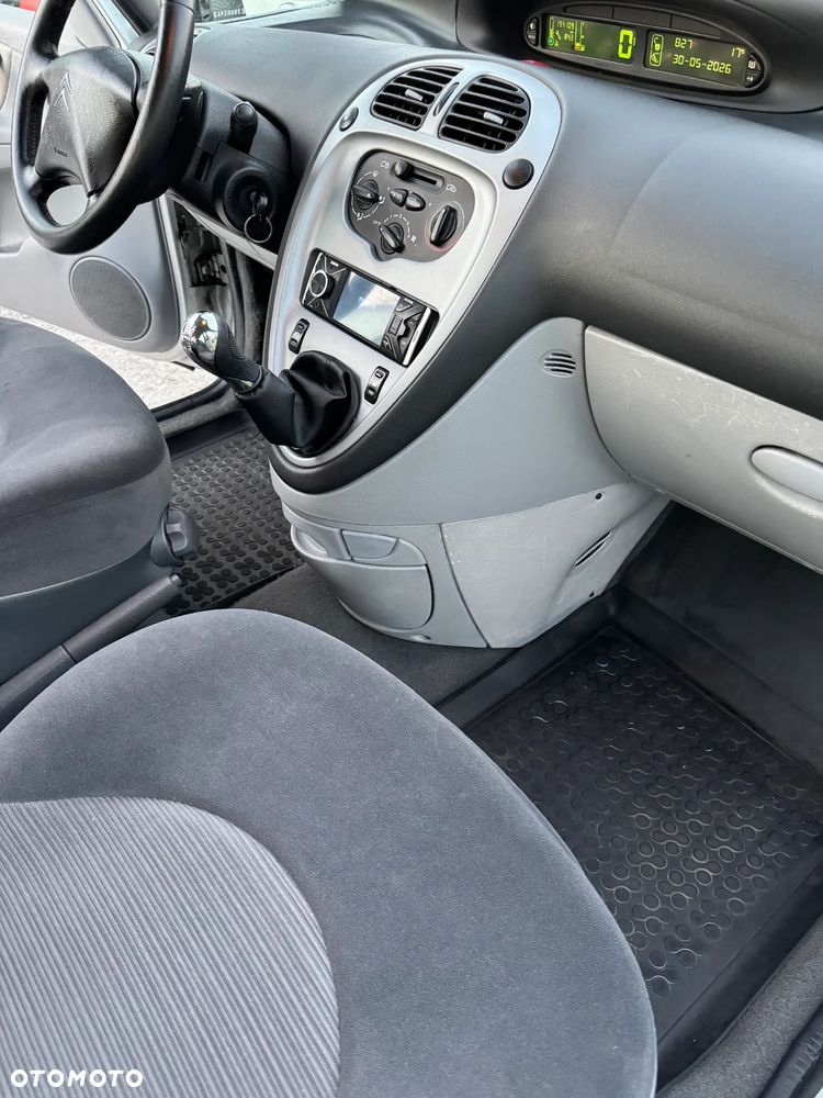 Citroën Xsara Picasso 1.6 SX - 7