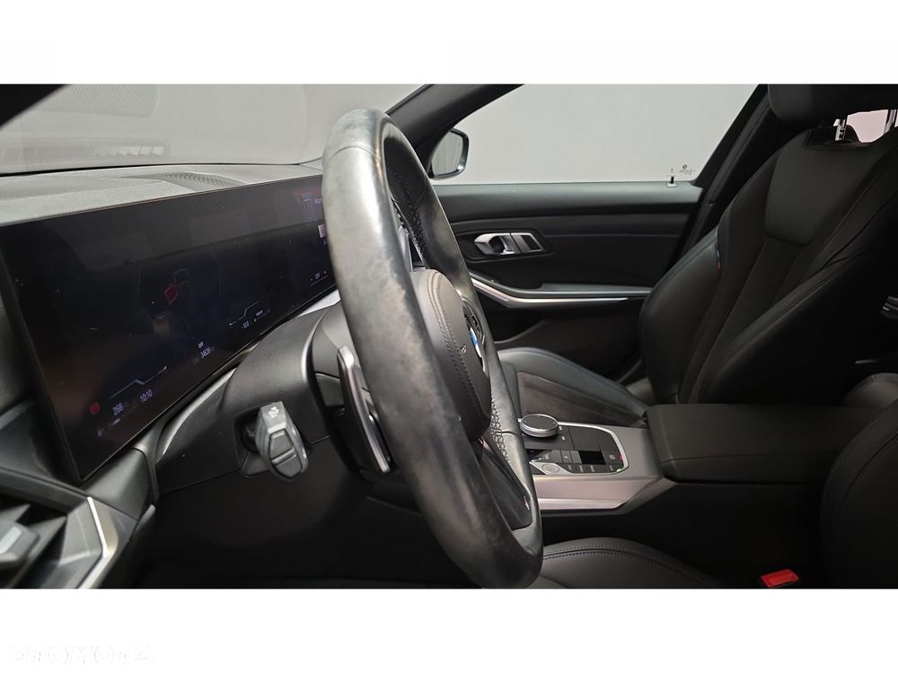 BMW Seria 3 320d xDrive mHEV M Sport - 28