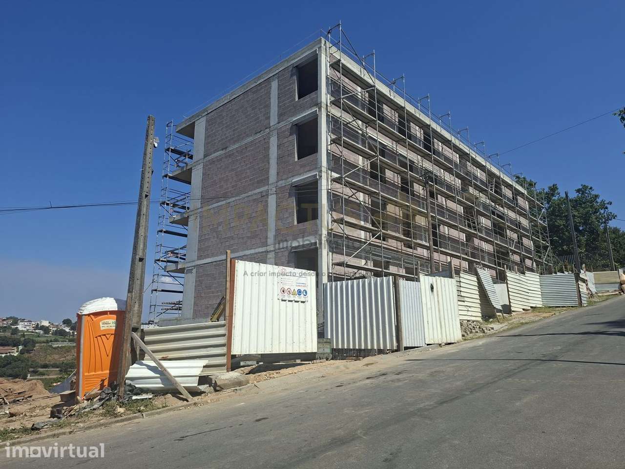 Apartamento T1 Duplex junto ao Rio Douro - Grande imagem: 5/18