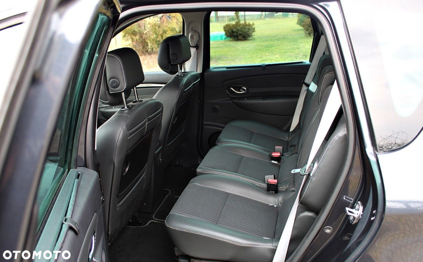 Renault Scenic - 11