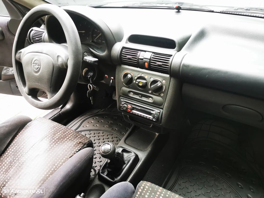 Opel Corsa 1.5 TD Sport - 8