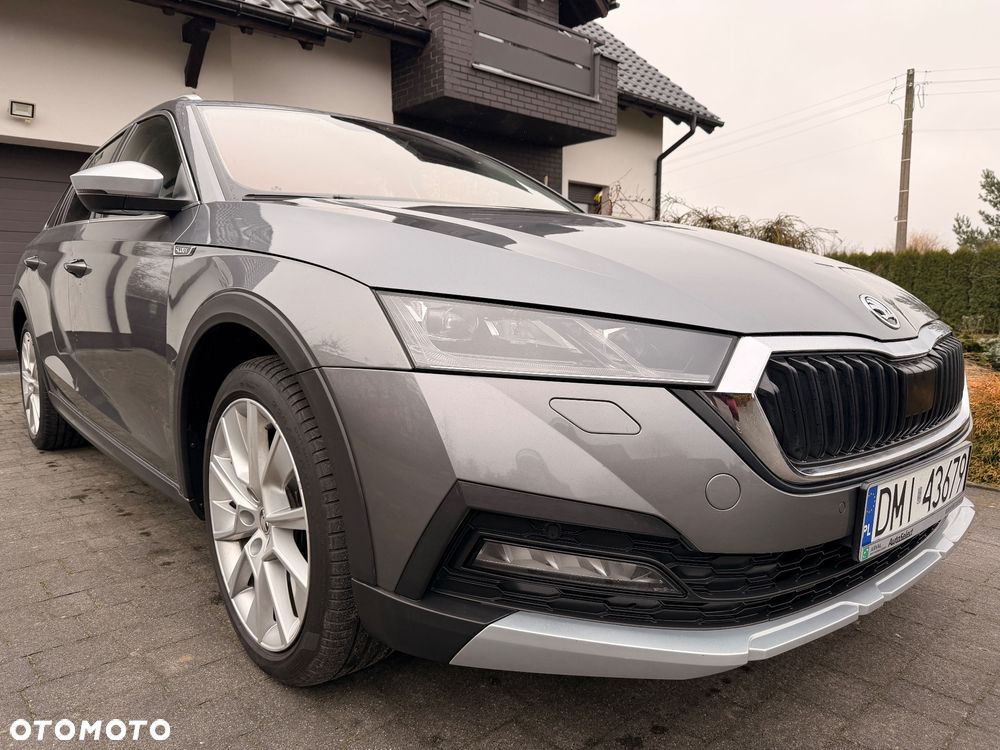 Skoda Octavia 2.0 TSI 4x4 Scout DSG - 17
