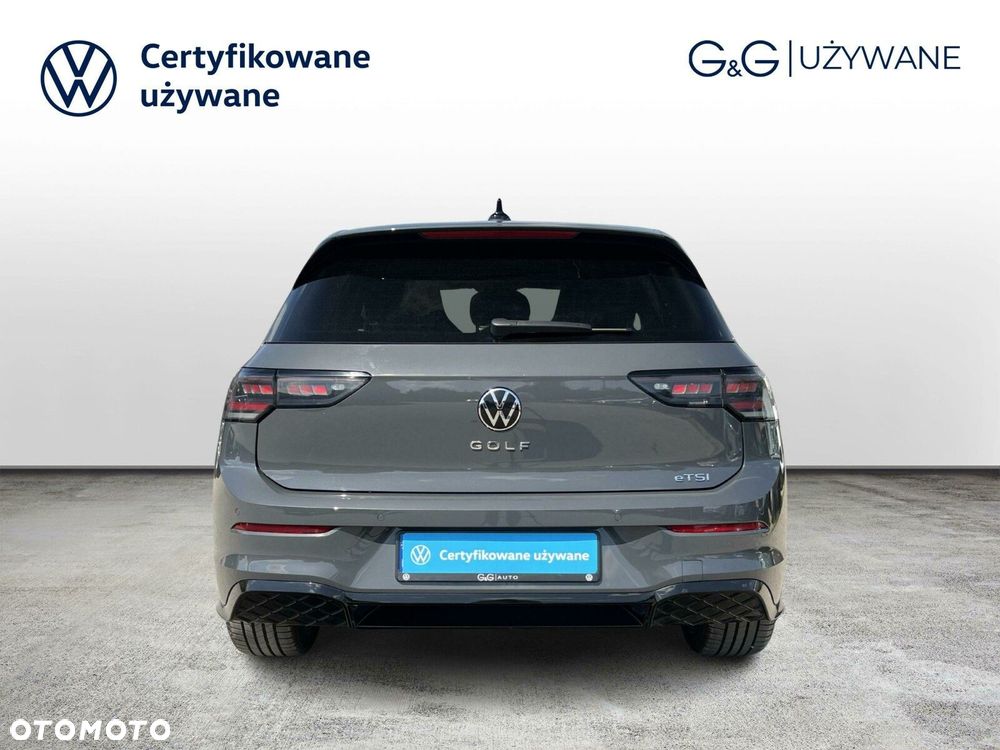 Volkswagen Golf - 4