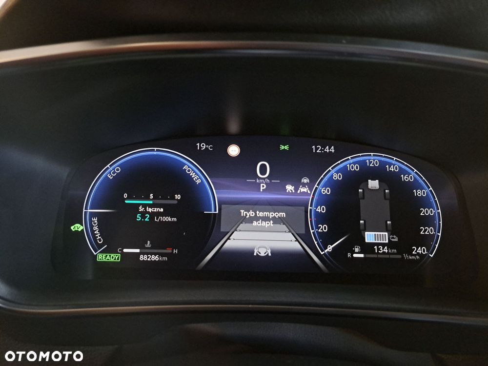 Toyota Corolla 1.8 Hybrid Comfort - 34