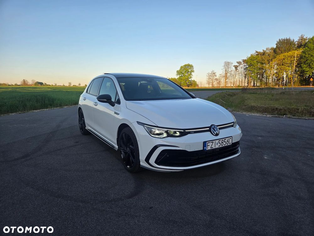 Volkswagen Golf 1.5 TSI OPF R-Line - 1