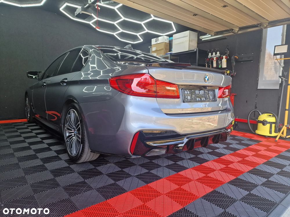 BMW Seria 5 530i M Sport Edition - 23