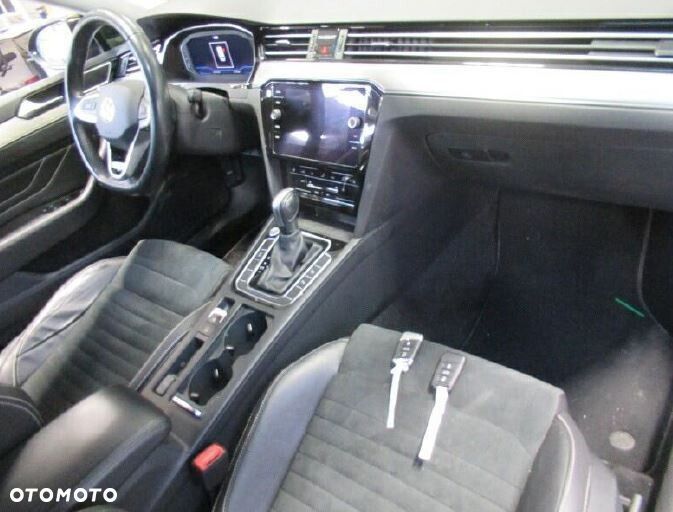 Volkswagen Passat Variant - 3