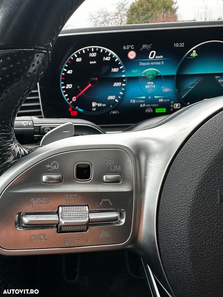 Mercedes-Benz GLE - 10