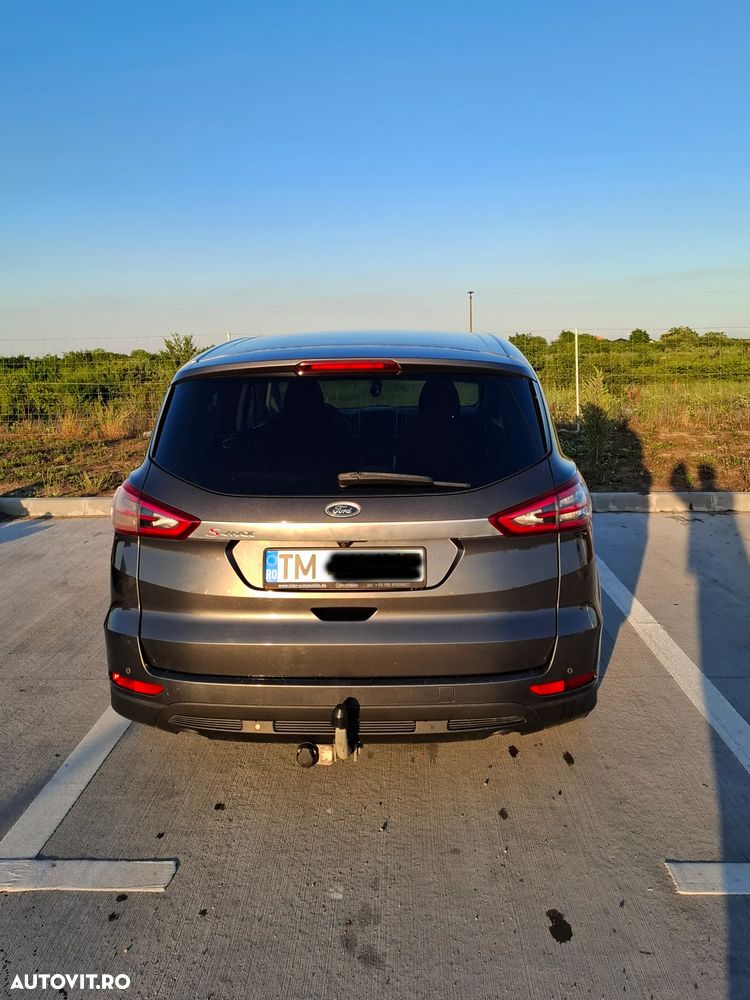 Ford S-Max 2.0 TDCi Titanium - 9