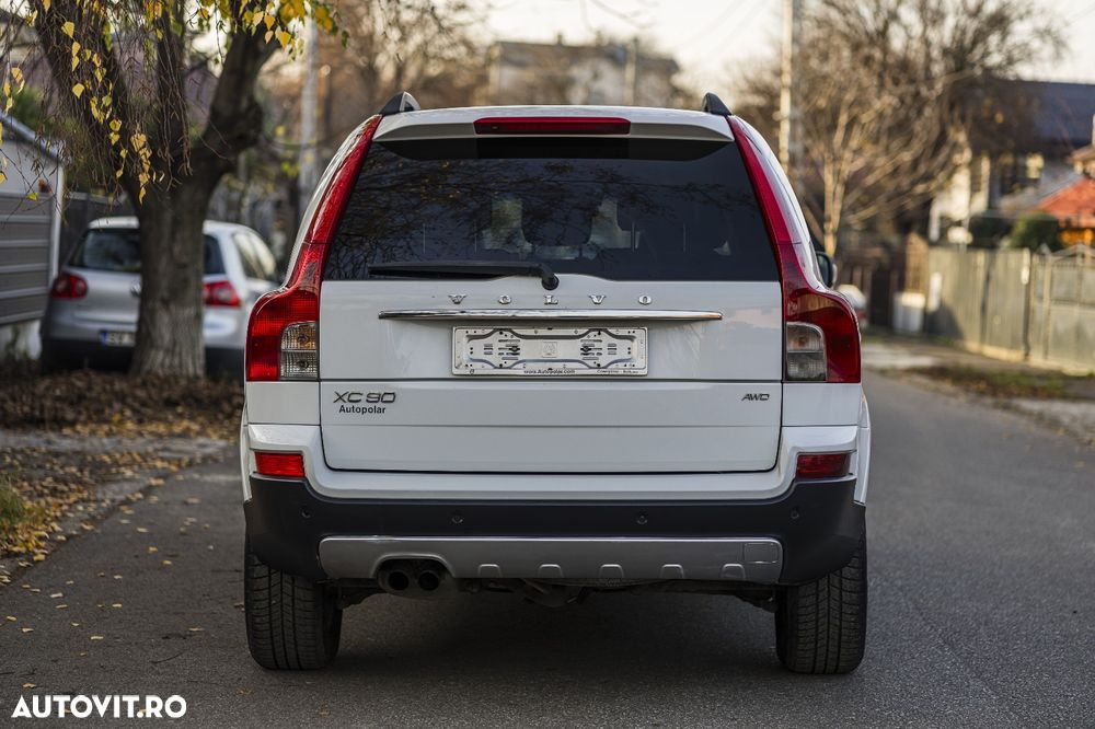 Volvo XC 90 D5 Aut. Edition - 4