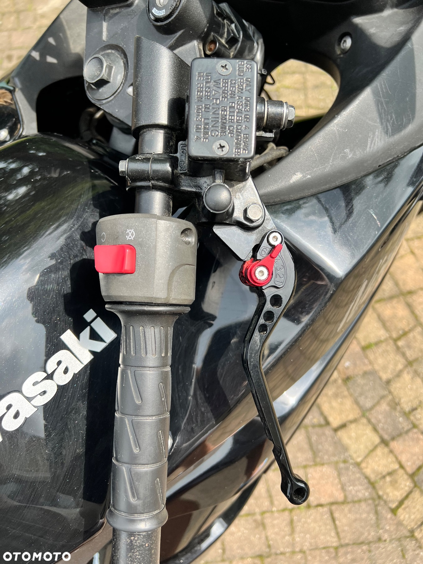 Kawasaki Ninja 250R - 13