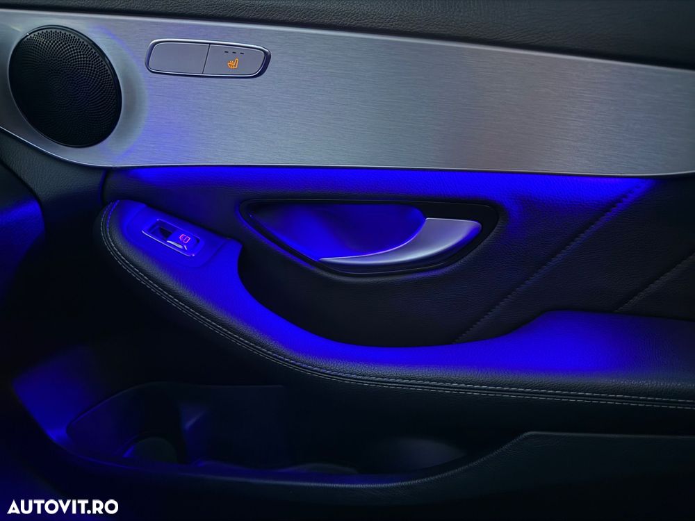 Mercedes-Benz C - 22