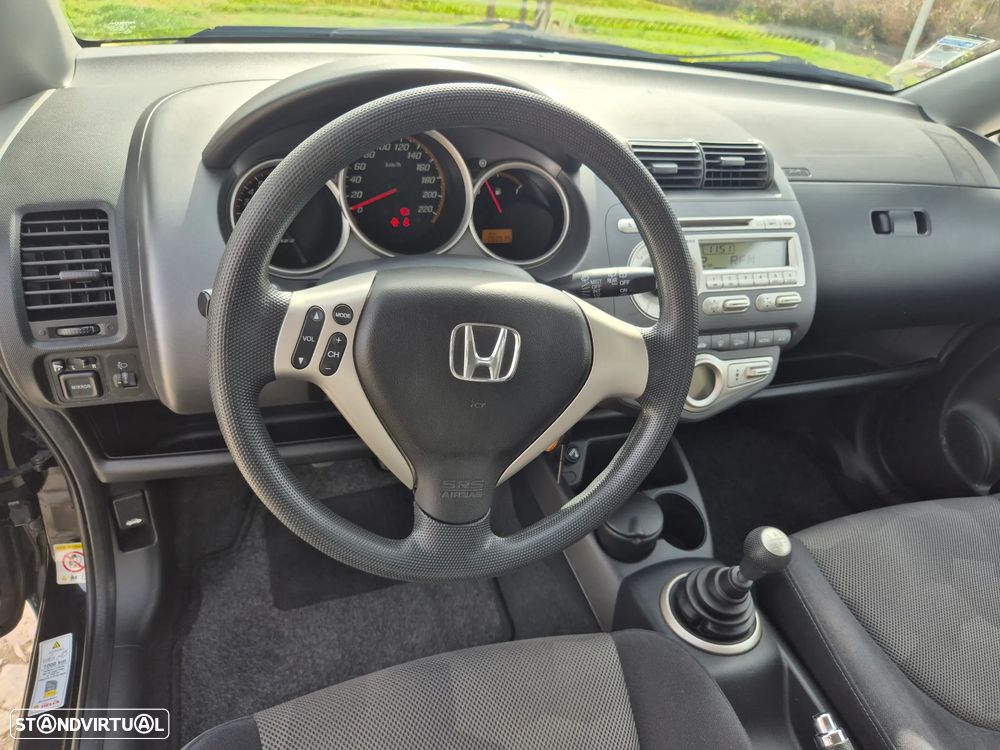 Honda Jazz 1.4 LS - 15