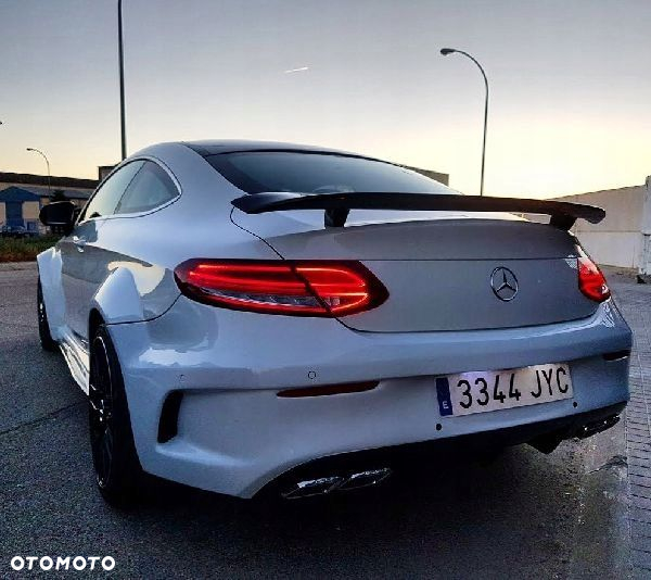 Mercedes C Klasa W205 Coupe Black Series Body Kit - 10