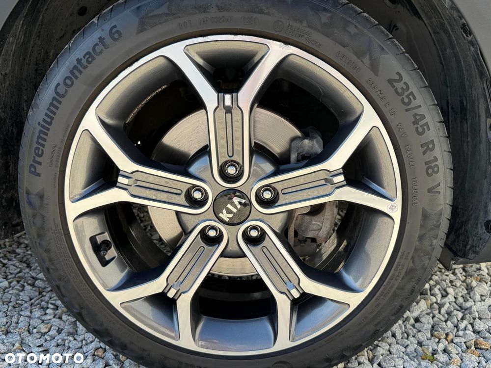 Kia XCeed 1.5 T-GDI OPF DCT7 PLATINUM EDITION - 15