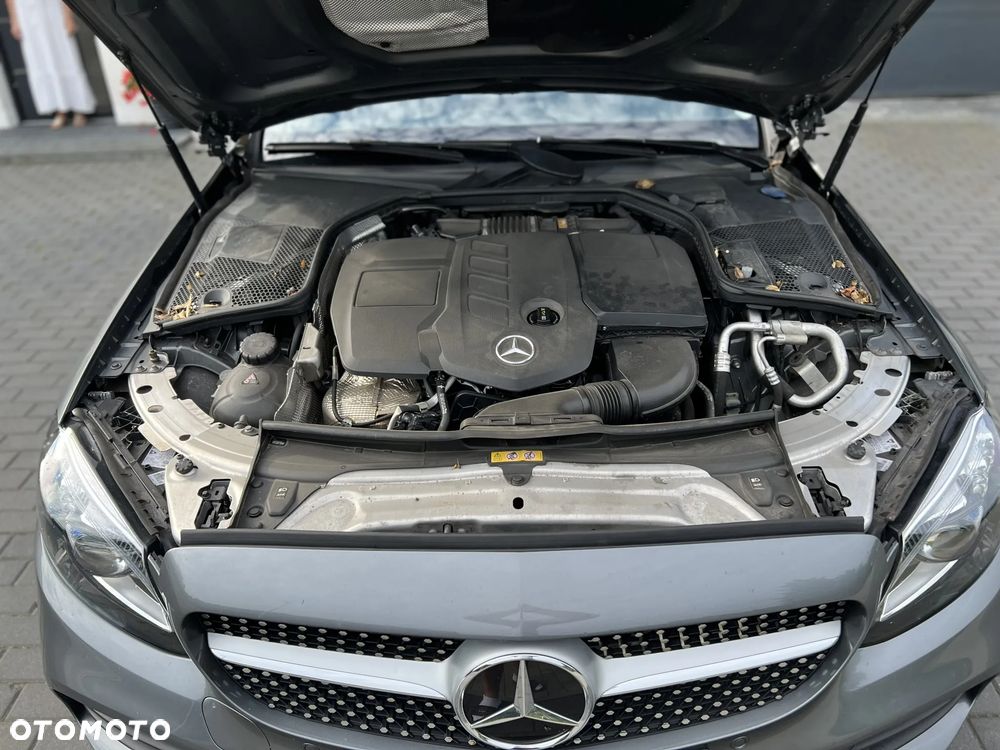 Mercedes-Benz Klasa C 220 d 4Matic 9G-TRONIC AMG Line - 7