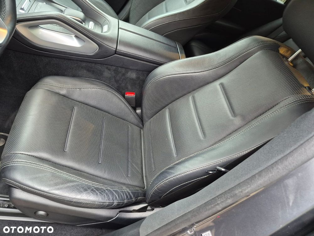 Mercedes-Benz GLE 350 e 4Matic 9G-TRONIC AMG Line - 14